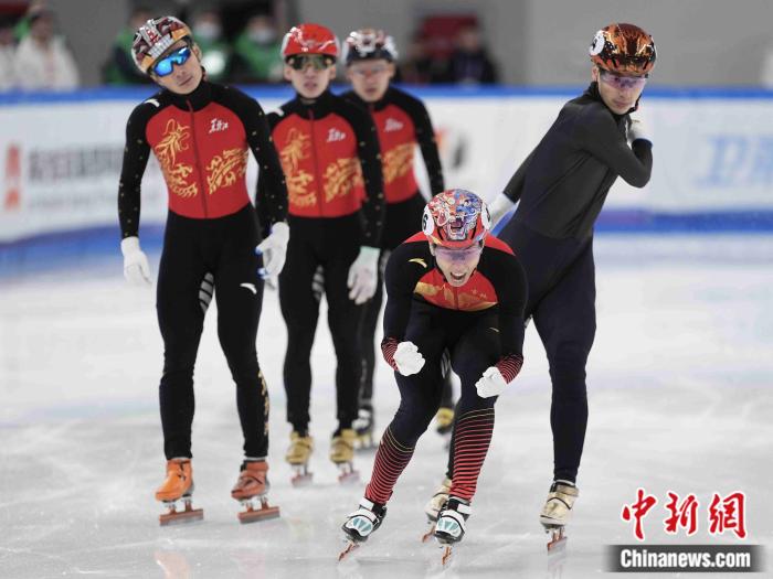 孙龙再夺短道速滑男子500米金牌 刘少昂任子威分