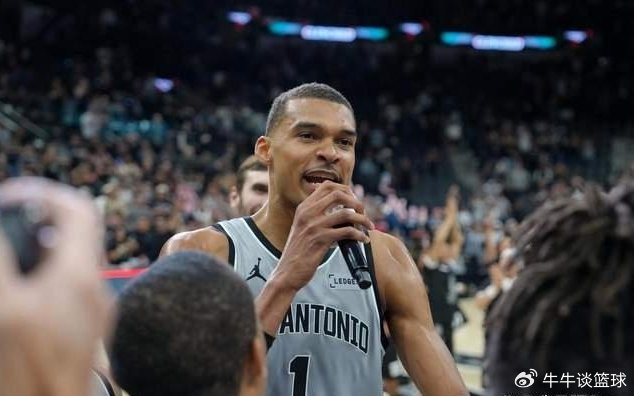 文班亚马1.1秒中投绝杀太阳 马刺传承GDP密码