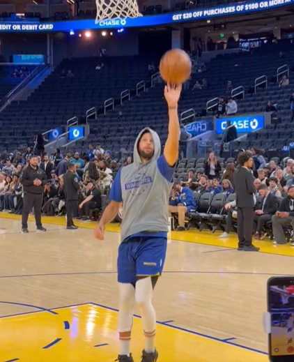 库里赛前热身引关注 勇士冲击季后赛关键战