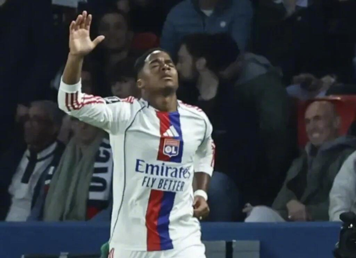 恩德里克世界杯梦想初现曙光 里昂赛场重拾足球